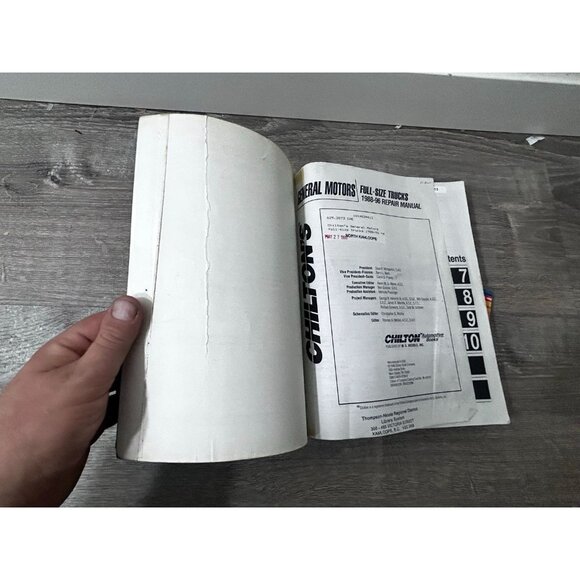 Chilton Repair Manual for 1988-1998 Chevrolet C2500 Paperback - Picture 5 of 5